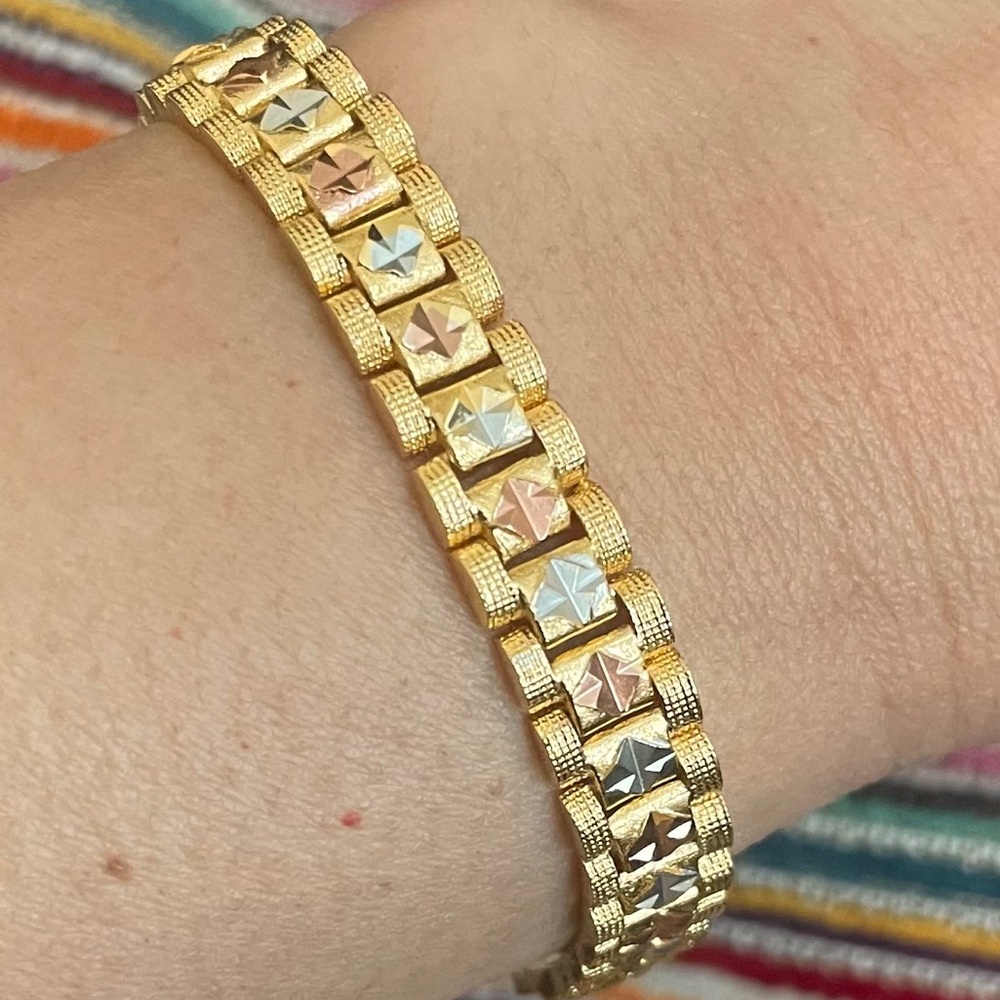 Tri Tone Watchband Style Geometric Diamond Cut 18k Gold Filled NWOT Stackable